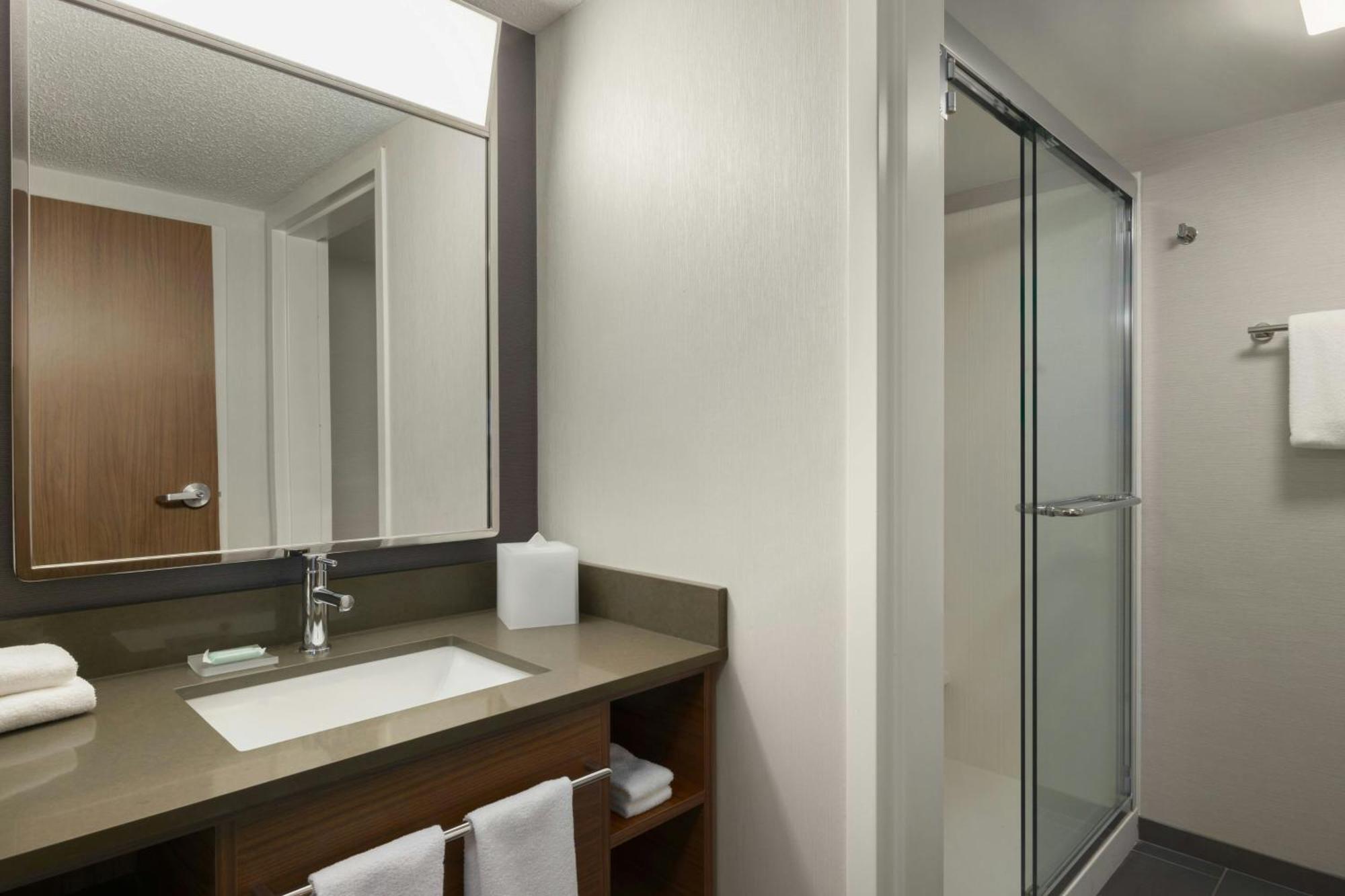 Courtyard By Marriott קוקומו מראה חיצוני תמונה